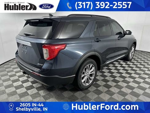 Used 2024 Ford Explorer XLT w/ Equipment Group 202A AWD/4WD image 8