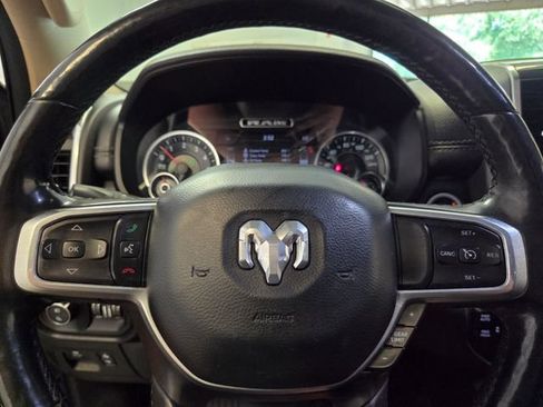 Used 2019 RAM 1500 Laramie AWD/4WD image 24