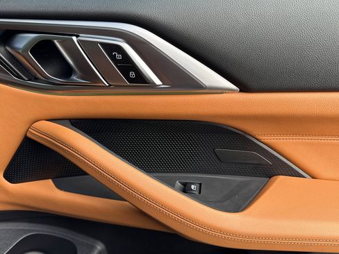 Used 2025 BMW 430i Coupe w/ Convenience Package image 21