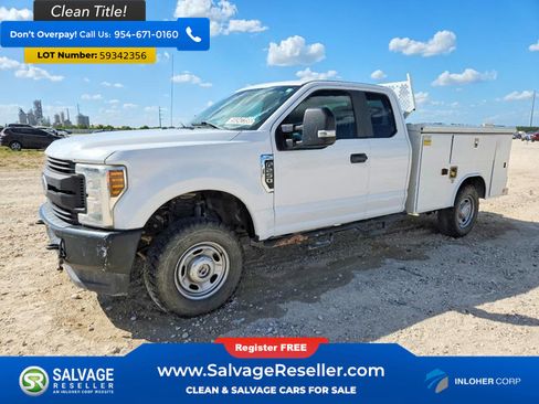Used 2019 Ford F250 XL w/ Power Equipment Group AWD/4WD image 1