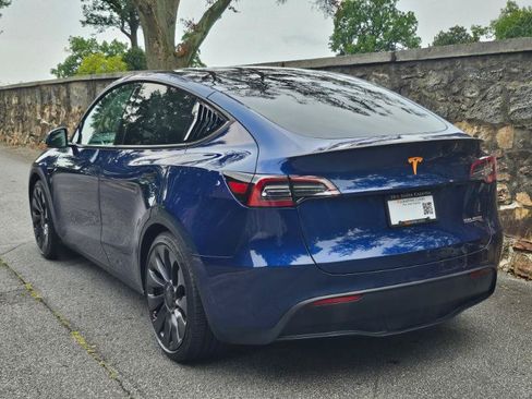Used 2023 Tesla Model Y Performance AWD/4WD image 13