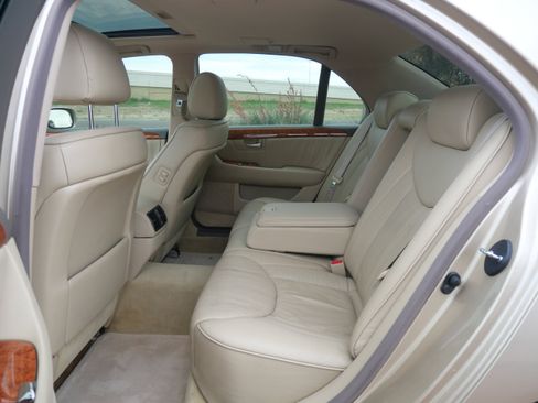 Used 2004 Lexus LS 430 430 image 9