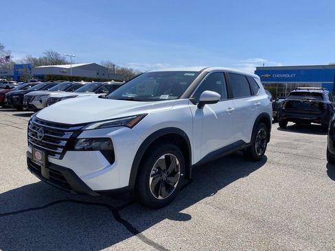 New 2026 Nissan Rogue SV AWD/4WD image 1