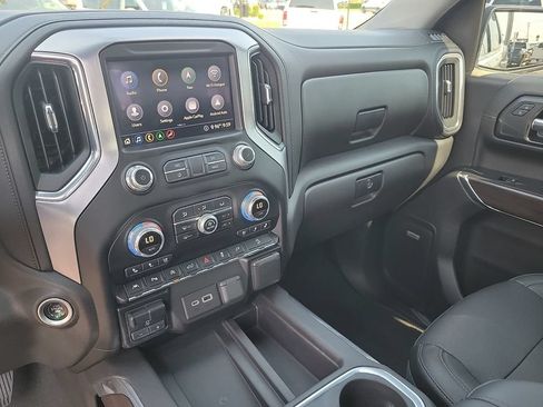 Used 2020 GMC Sierra 1500 SLT AWD/4WD image 20
