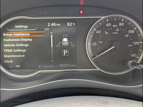 Used 2019 Nissan Kicks SV FWD image 10