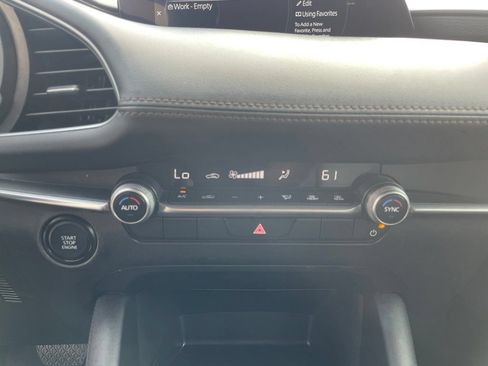 Used 2024 MAZDA MAZDA3 s FWD image 12