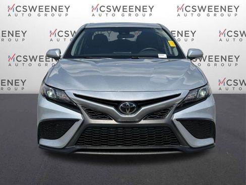 Used 2022 Toyota Camry SE FWD image 10