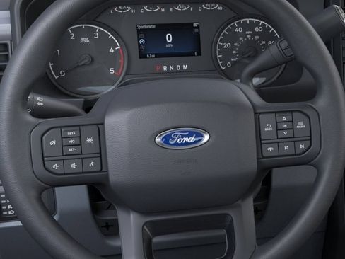 New 2026 Ford F550 4x4 SuperCab Super Duty image 13