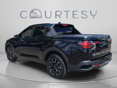 Certified 2024 Hyundai Santa Cruz SEL w/ Activity Package FWD image 3