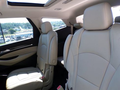 Used 2020 Buick Enclave Premium w/ Sun and Sites Package AWD/4WD image 15