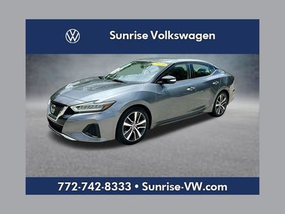 Used 2019 Nissan Maxima 3.5 SV w/ Floor Mat Group