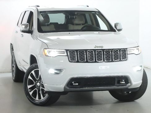 Used 2017 Jeep Grand Cherokee Overland AWD/4WD image 1