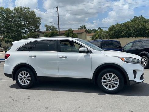 Used 2019 Kia Sorento FWD w/ LX Convenience Package image 7