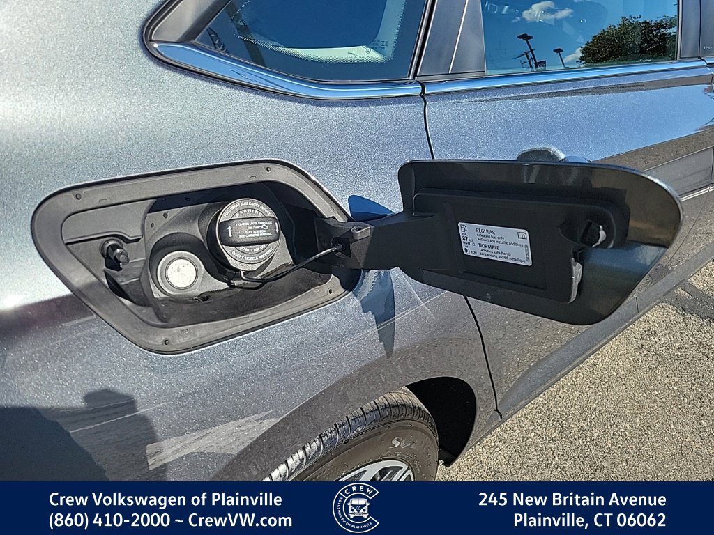 Certified 2024 Volkswagen Jetta SEL FWD image 33