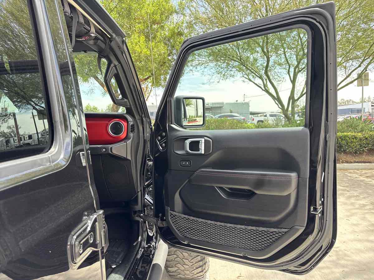 Used 2021 Jeep Gladiator Rubicon AWD/4WD image 20