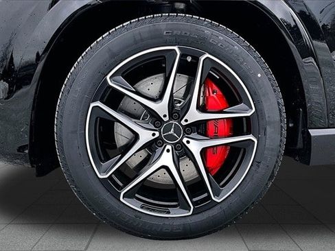 New 2026 Mercedes-Benz GLE 63 AMG S image 15