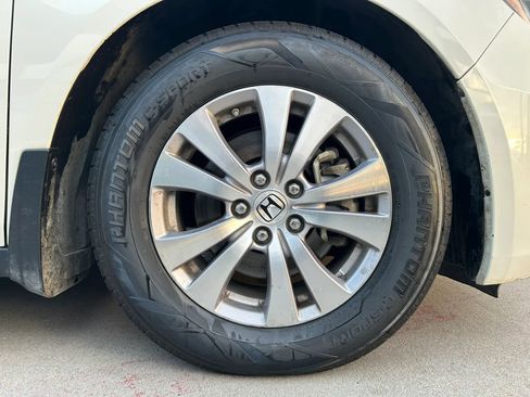 Used 2017 Honda Odyssey EX-L image 29
