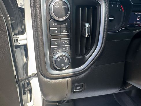 Used 2022 GMC Sierra 1500 Elevation AWD/4WD image 15