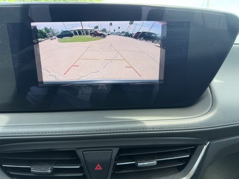 Used 2024 Buick Encore GX Preferred w/ Comfort Package AWD/4WD image 21