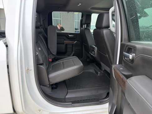 Used 2023 GMC Sierra 2500 Denali w/ Denali Ultimate Package AWD/4WD image 28