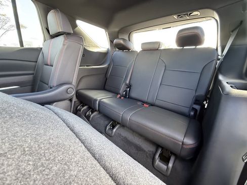 New 2026 Chevrolet Traverse RS image 27