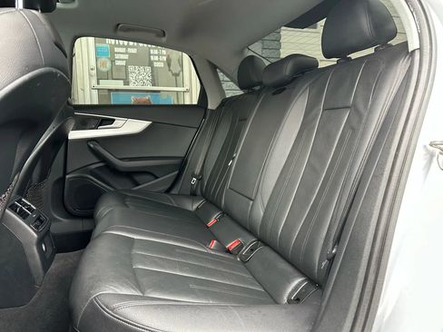 Used 2017 Audi A4 2.0T Premium image 12