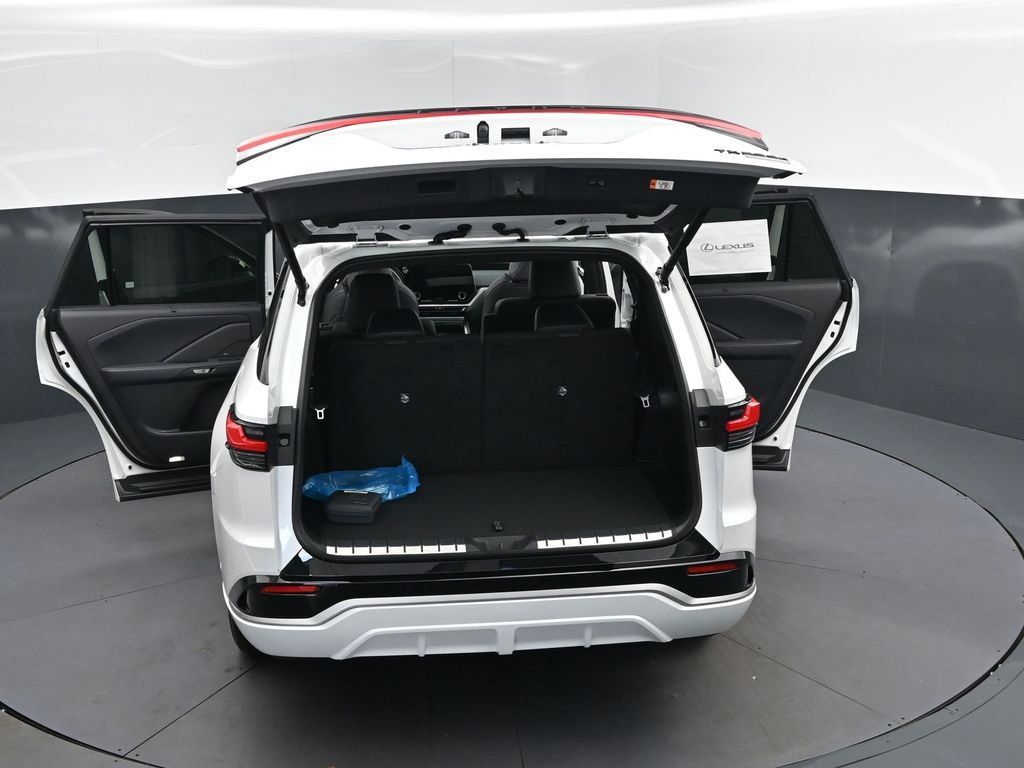 New 2026 Lexus TX 500h AWD w/ Technology Package image 49