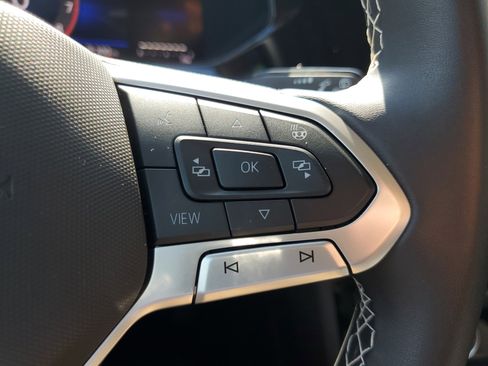 Used 2024 Volkswagen Taos S image 17