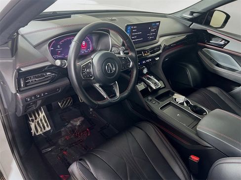 Used 2025 Acura MDX A-Spec image 10
