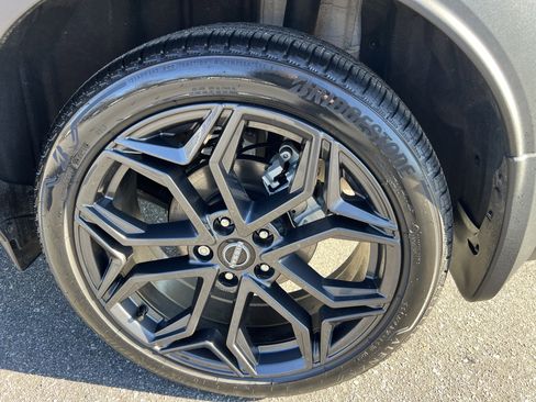 Certified 2025 Nissan Kicks SR w/ SR Premium Package image 10