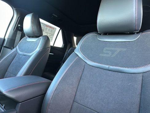 New 2026 Ford Explorer ST w/ Sun And Sound Package image 11