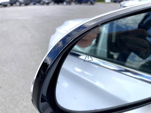 Used 2023 Hyundai Santa Fe Limited image 49