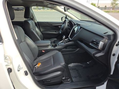 Used 2025 Subaru Outback Limited AWD/4WD image 20