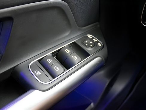 Used 2025 Mercedes-Benz GLA 250 image 20