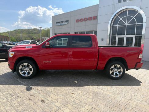 Used 2022 RAM 1500 Big Horn AWD/4WD image 5