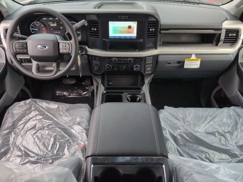 New 2026 Ford F250 XLT w/ FX4 Off-Road Package image 16