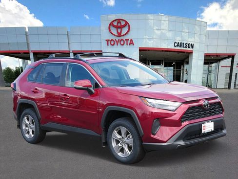 Used 2025 Toyota RAV4 XLE w/ Convenience Package AWD/4WD image 2
