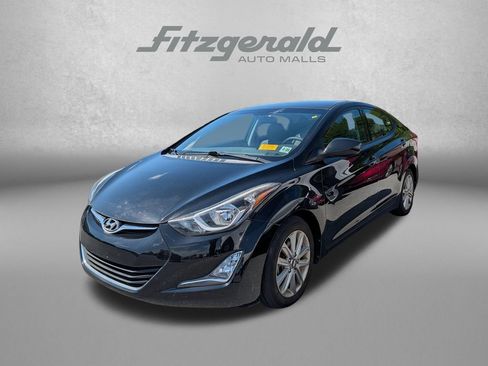 Used 2016 Hyundai Elantra SE w/ Option Group 02 FWD image 3