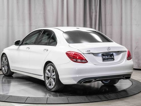 Used 2018 Mercedes-Benz C 300 Sedan image 2