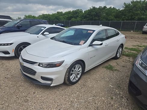 Used 2016 Chevrolet Malibu LT w/ Leather Package FWD image 1
