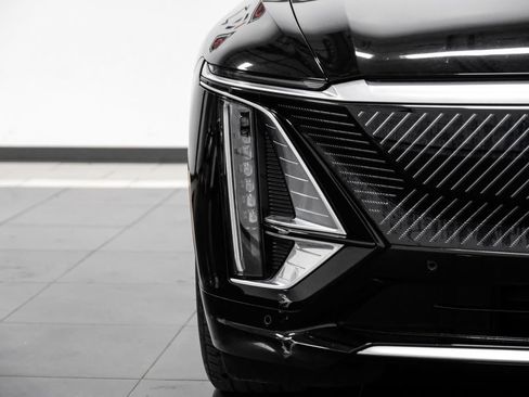 Used 2024 Cadillac Lyriq Tech w/ Driver Assist Package image 54