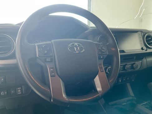 Used 2023 Toyota Tacoma TRD Off-Road image 14