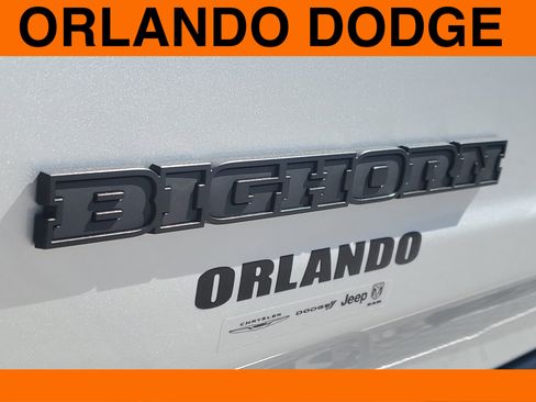 New 2026 RAM 1500 4x4 Crew Cab image 7
