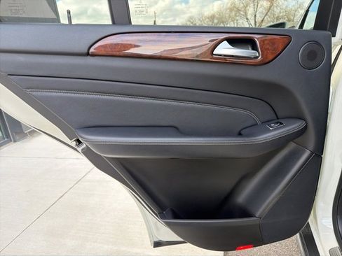 Used 2013 Mercedes-Benz ML 350 4MATIC image 19