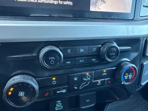 Used 2024 Ford F250 XLT w/ XLT Premium Package AWD/4WD image 17
