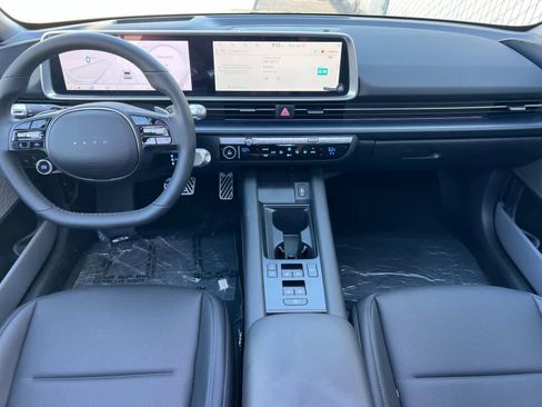New 2025 Hyundai Ioniq 6 Limited image 3