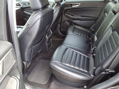 Used 2023 Ford Edge SEL image 8