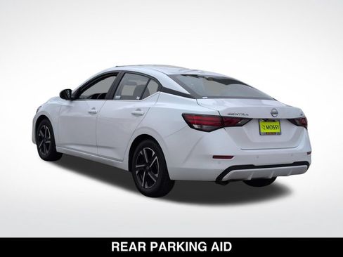 Used 2024 Nissan Sentra SV FWD image 7
