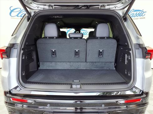 New 2026 Buick Enclave Sport Touring w/ Power Package image 20