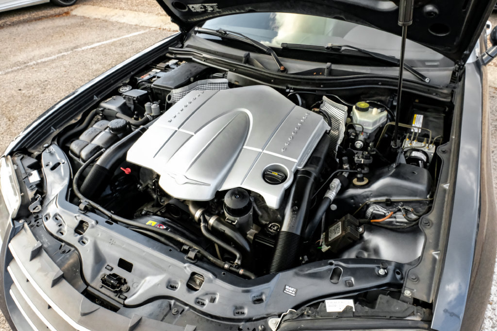 Used 2006 Chrysler Crossfire Limited RWD image 39